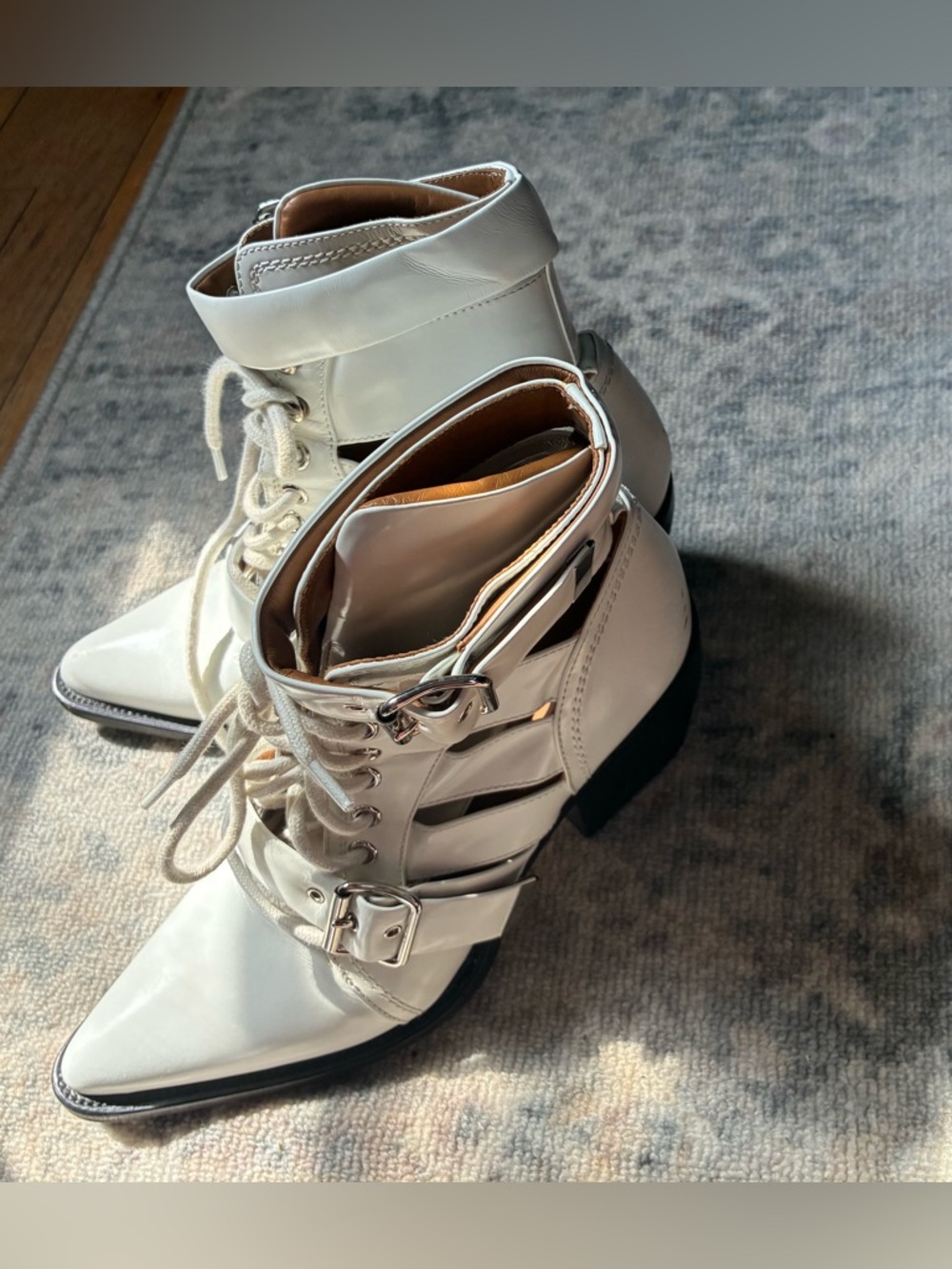 Chloé White Leather Lace-Up Boots Size 9.5 US